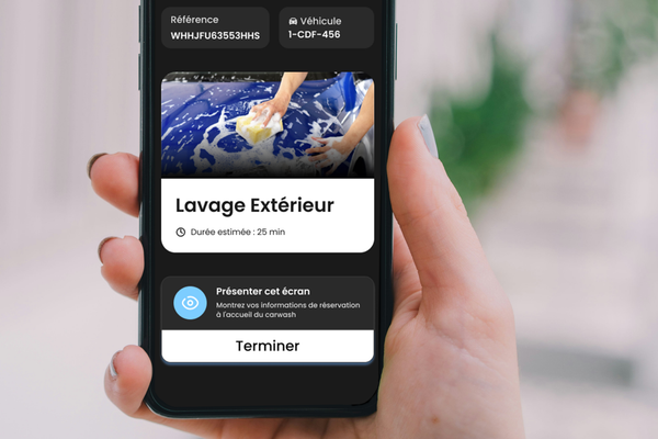 Application mobile CarWashFlow sur smartphone